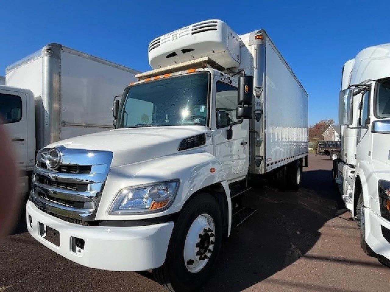 2013 Hino 268