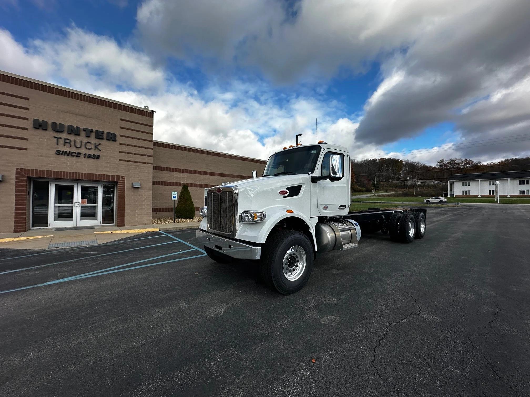 2026 Peterbilt 567