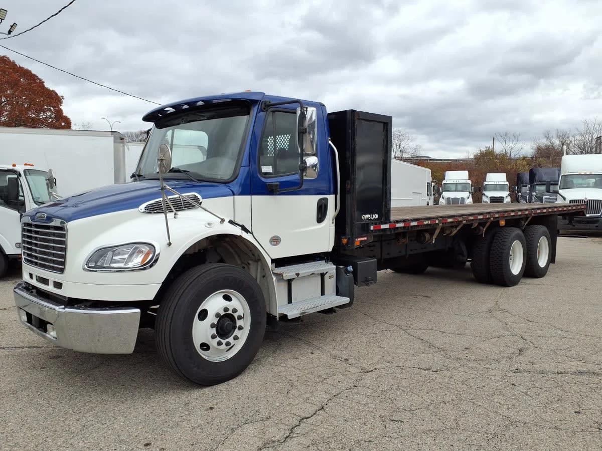 2020 Freightliner M2 106
