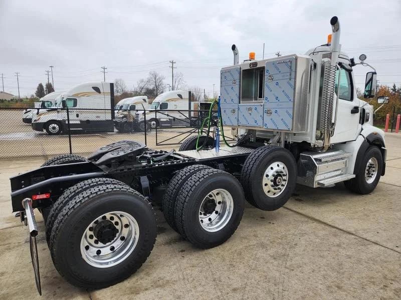 2026 Western Star 49X in Walton, KY — photo 7