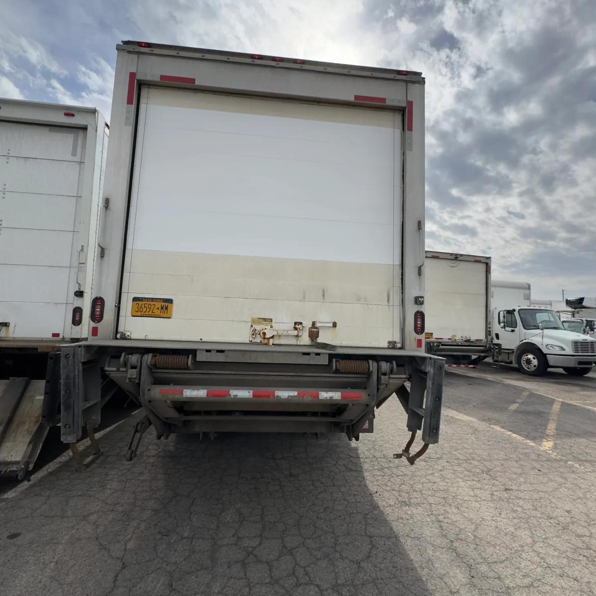 2019 Freightliner M2 106 in Syracuse, NY — photo 5