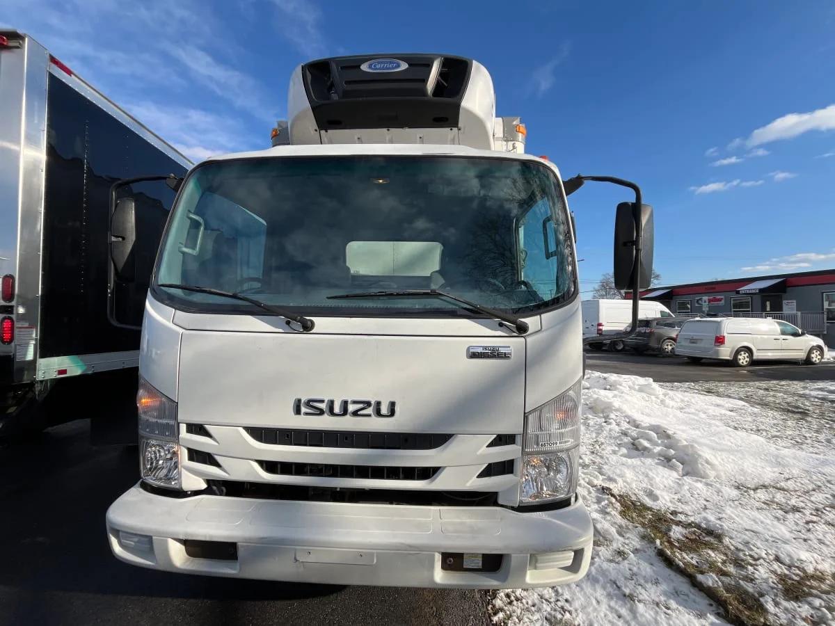 2016 Isuzu NRR in Beltsville, MD — photo 2