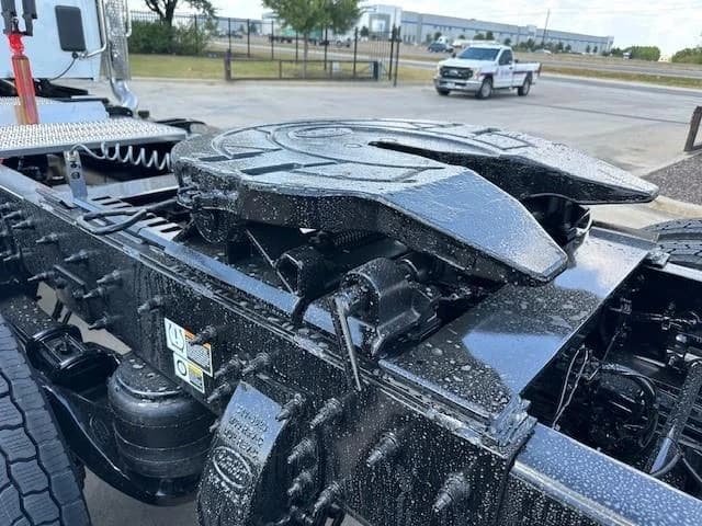 2026 Peterbilt 567 in Fort Worth, TX — photo 17