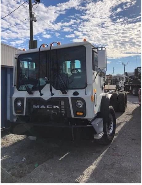 2026 Mack LR