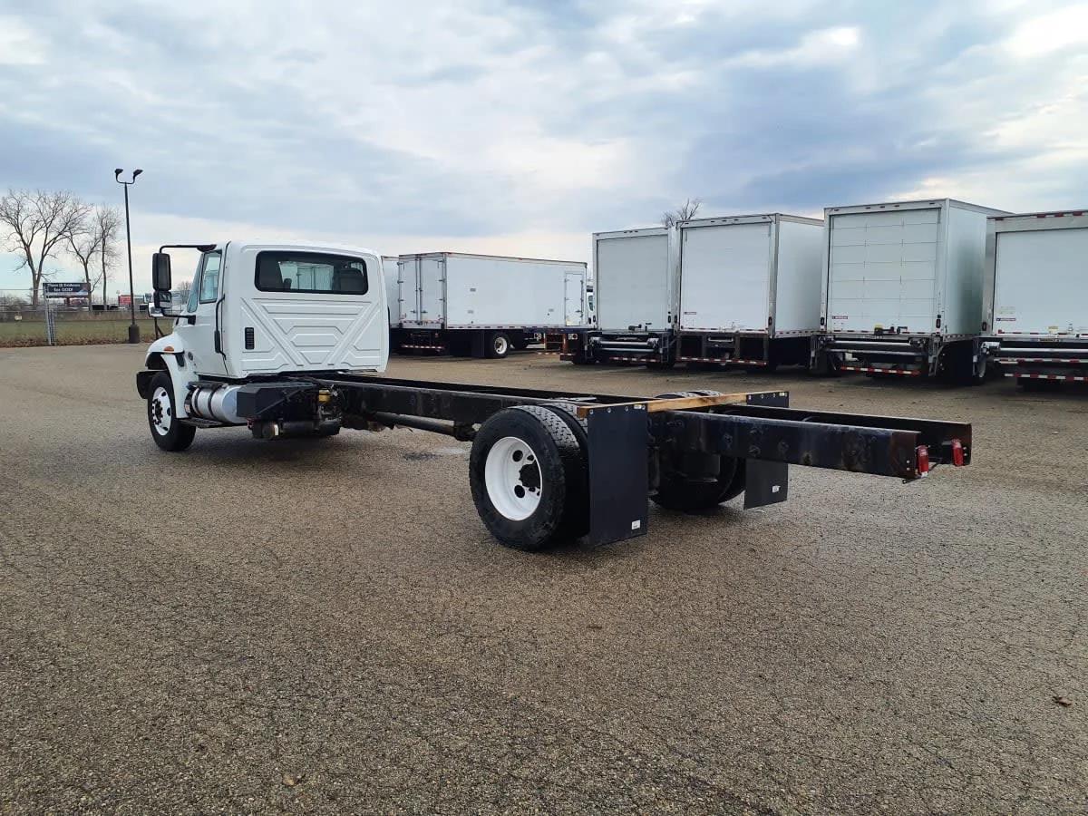 2019 International 4300 in Wayland, MI — photo 6