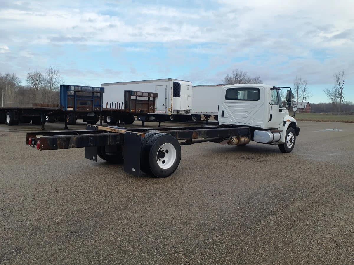 2019 International 4300 in Wayland, MI — photo 4