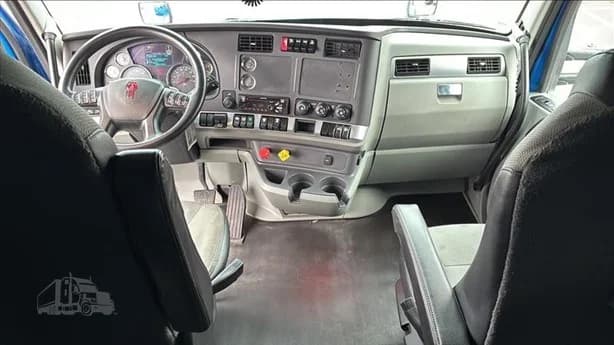 2021 Kenworth T680 in Portland, OR — photo 27