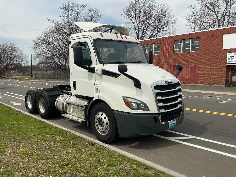 2020 Freightliner Cascadia