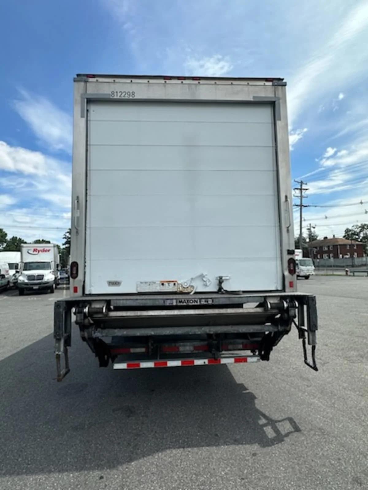 2019 International 4300 in Kearny, NJ — photo 5