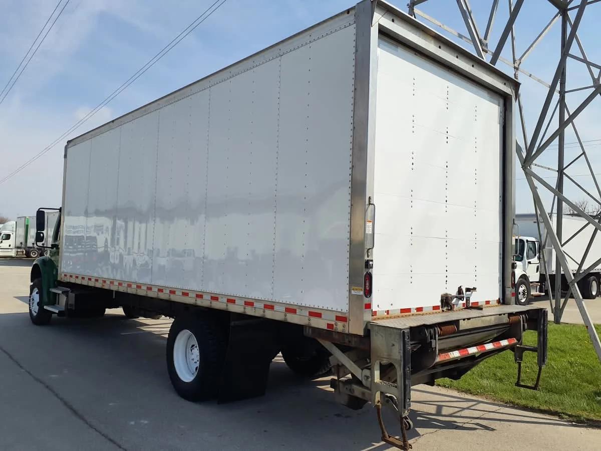 2022 Freightliner M2 106 in Indianapolis, IN — photo 6