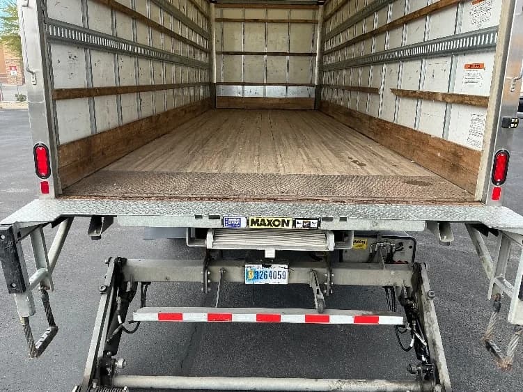 2023 Freightliner M2 106 in North Las Vegas, NV — photo 10