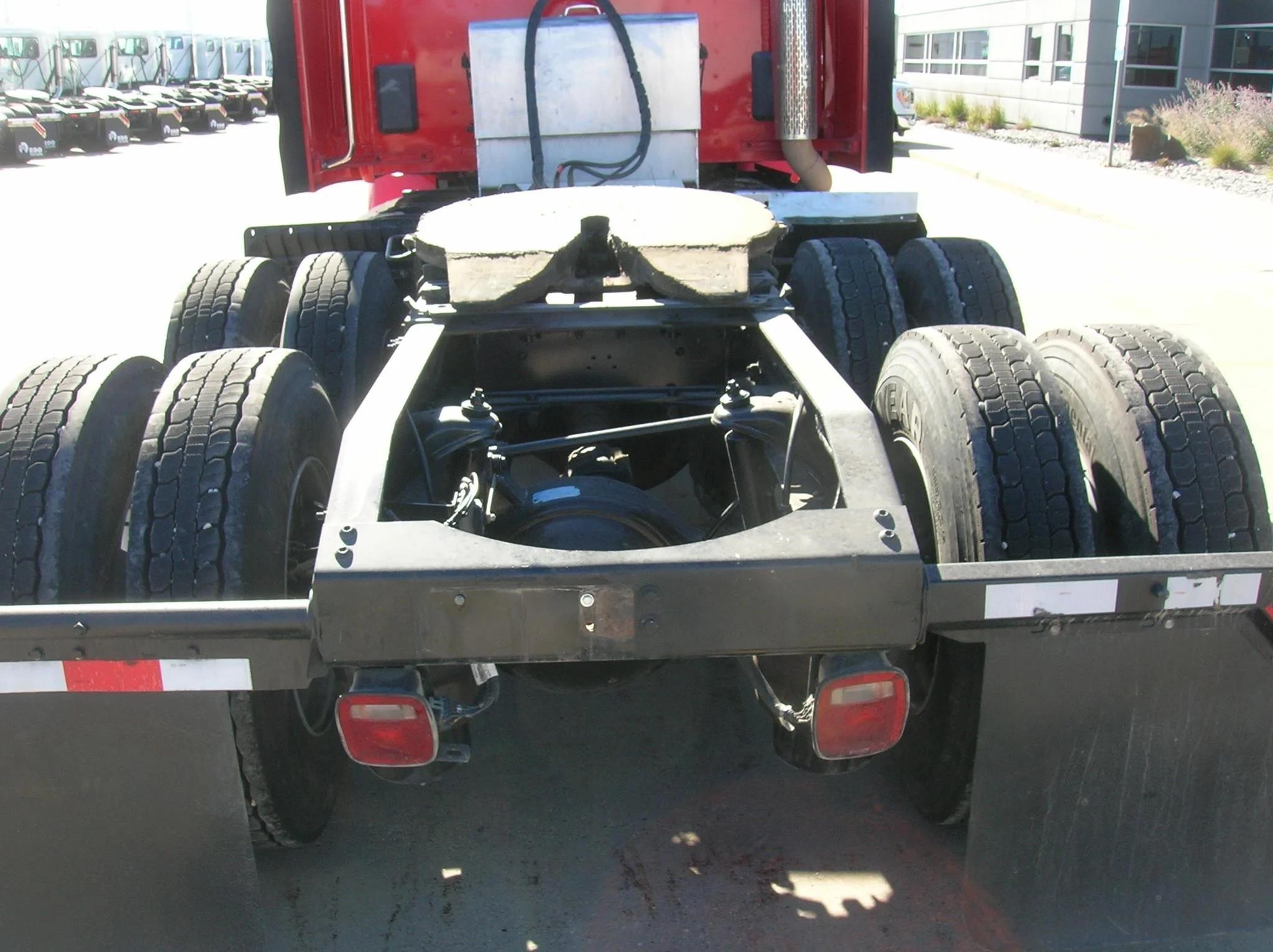 2014 Peterbilt 579 — photo 6