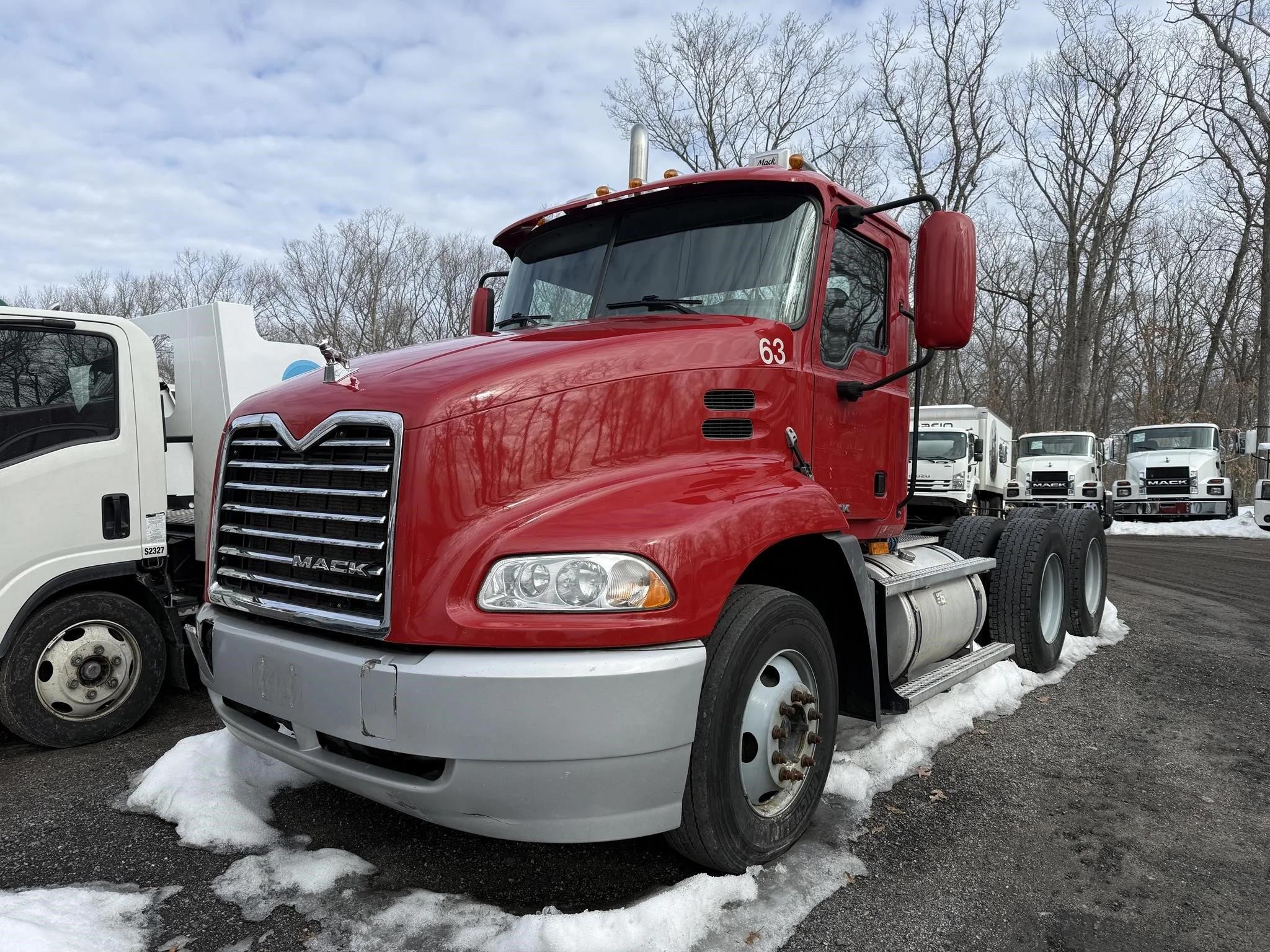 2007 Mack 