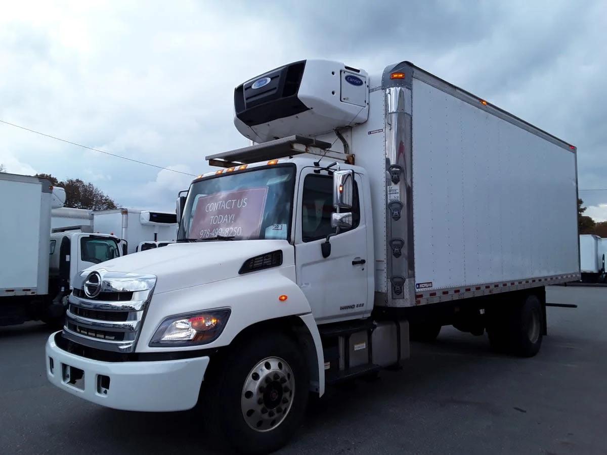 2018 Hino 268 in Salisbury, MA — photo 2