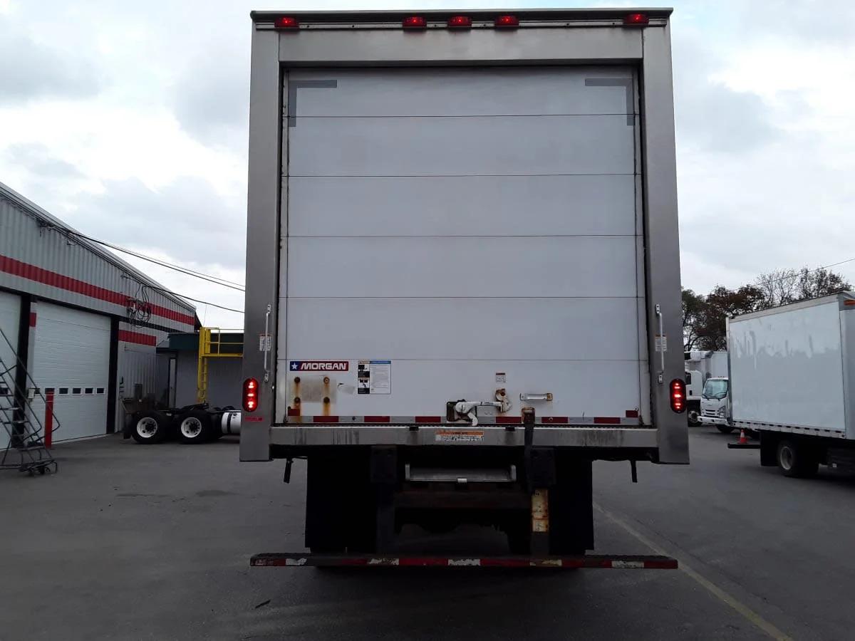 2018 Hino 268 in Salisbury, MA — photo 5