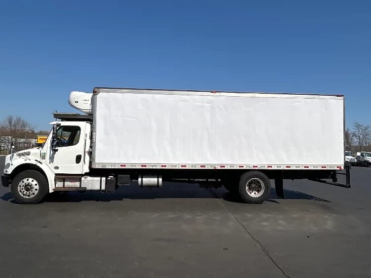 2019 Freightliner M2 106 in Montgomery, NY — photo 4