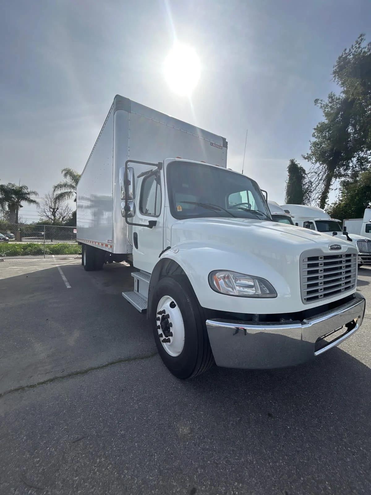 2020 Freightliner M2 106