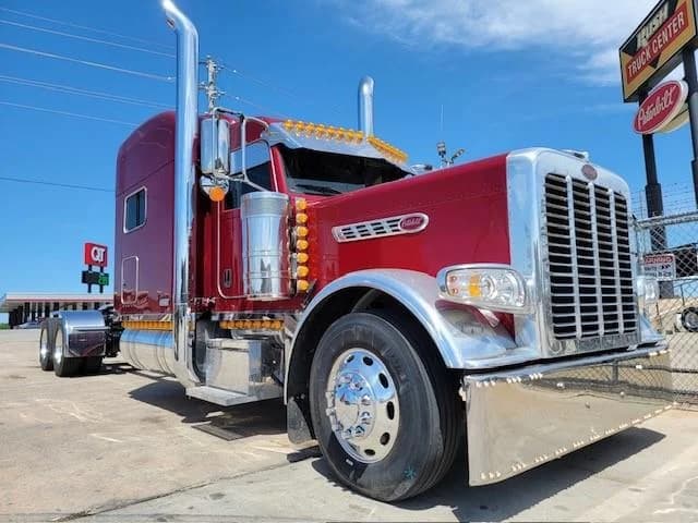 2022 Peterbilt 389 in Tulsa, OK — photo 4