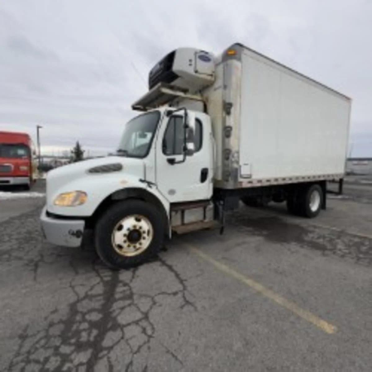 2018 Freightliner M2 106