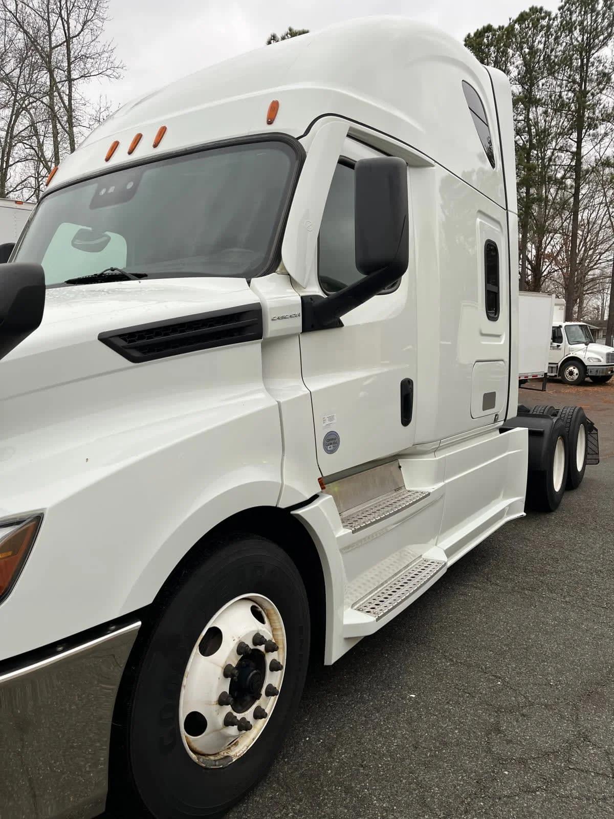 2021 Freightliner Cascadia