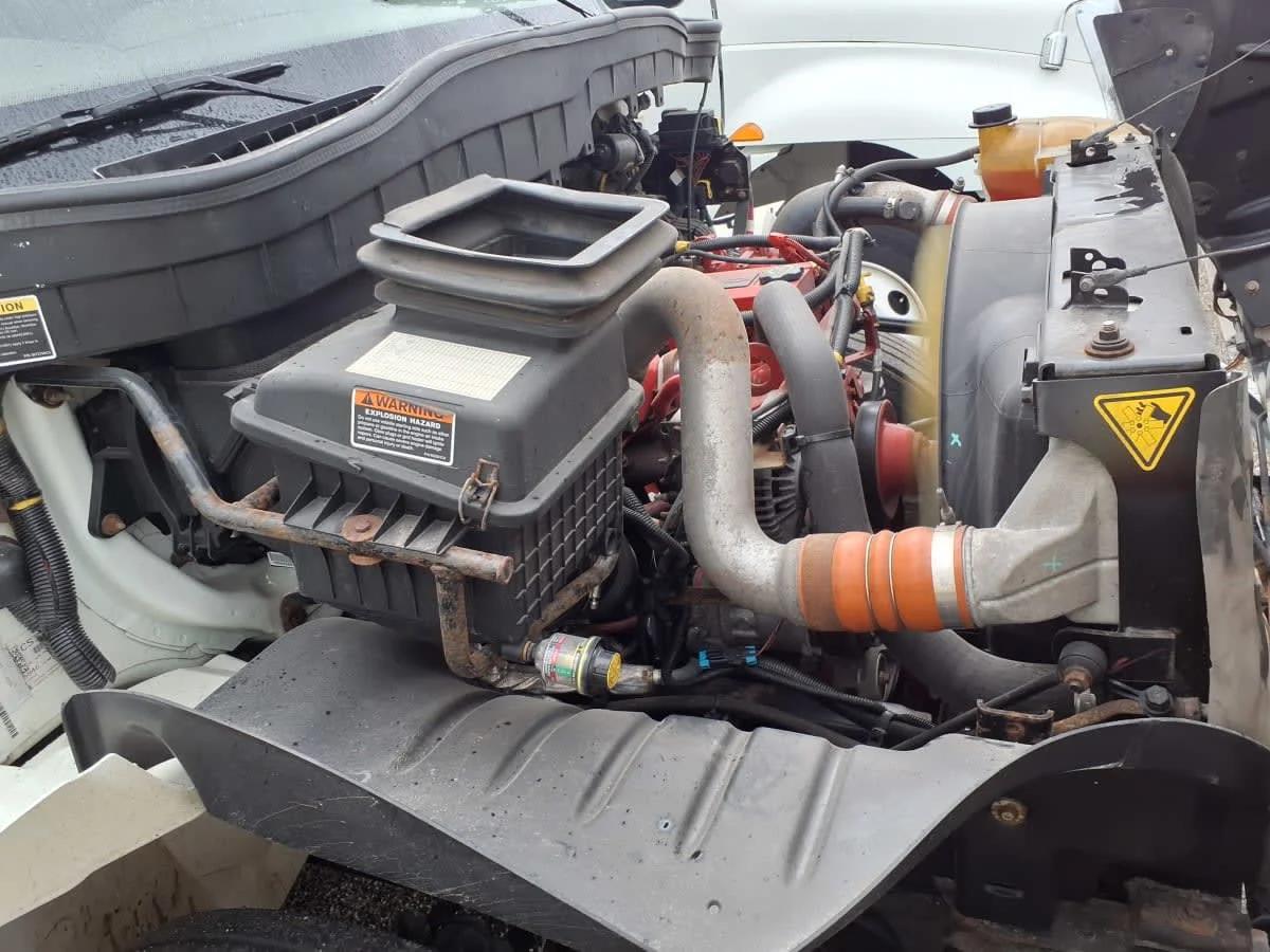 2019 International 4300 in Taylor, MI — photo 15