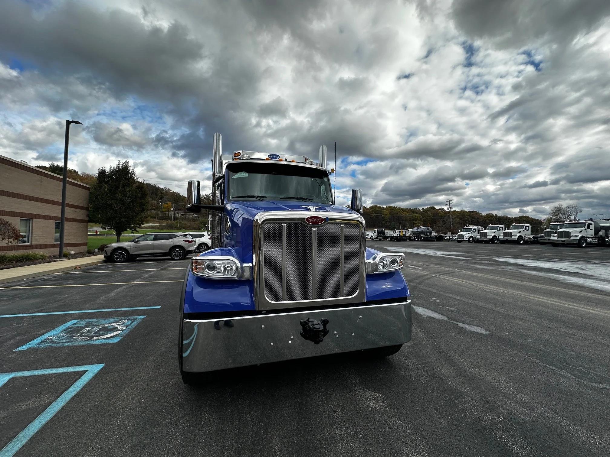 2026 Peterbilt 567 in BUTLER, PA — photo 7