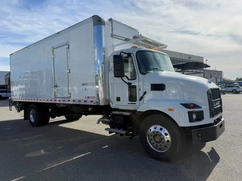 2025 Mack MD
