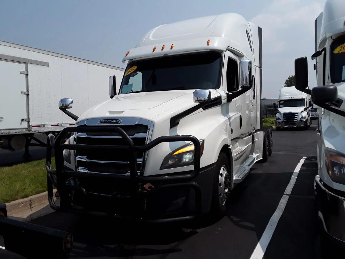 2020 Freightliner Cascadia