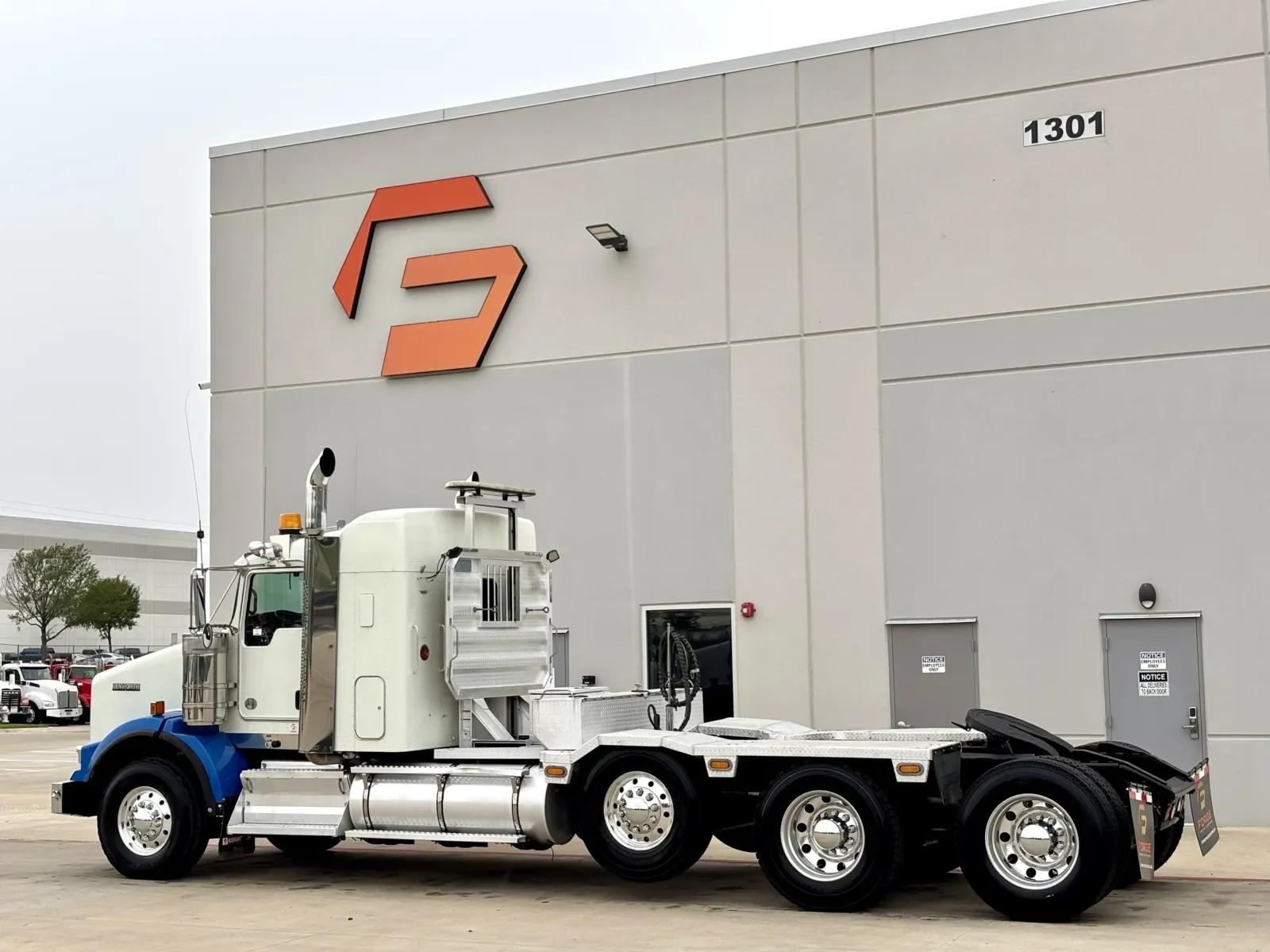 2016 Kenworth T800 in Hutchins, TX — photo 6