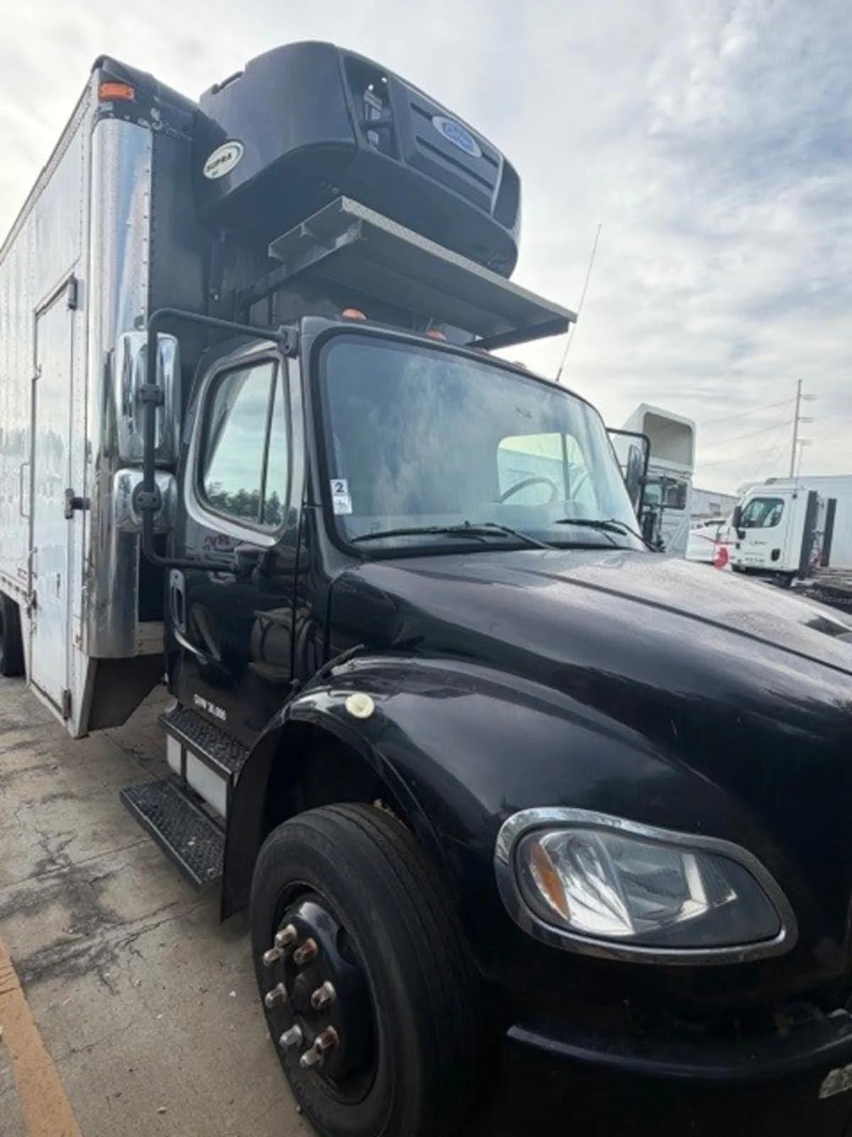 2017 Freightliner M2 106