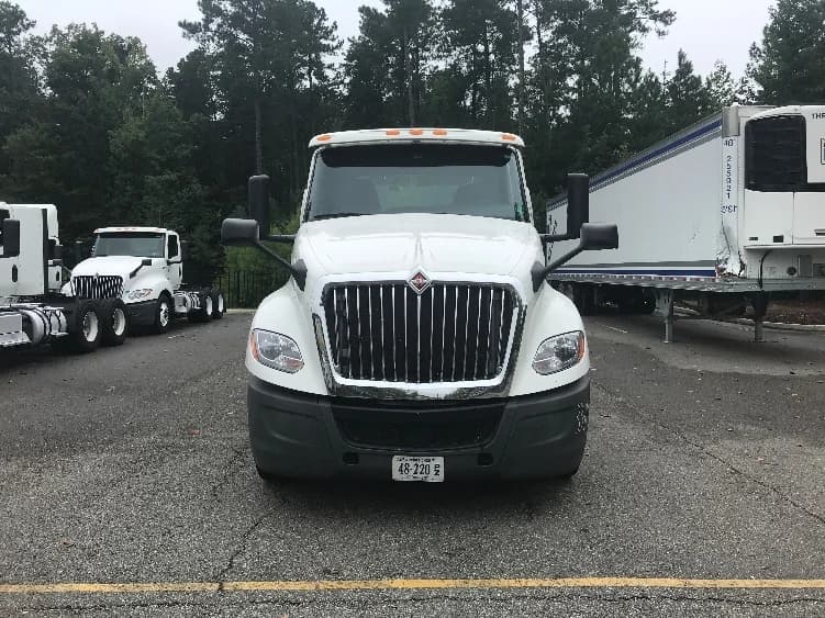 2019 International LT in Prince George, VA — photo 2