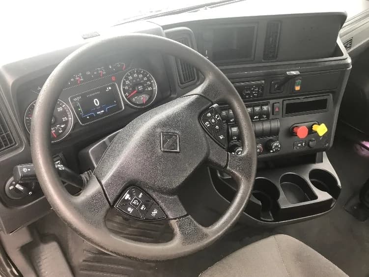 2019 International LT in Prince George, VA — photo 10