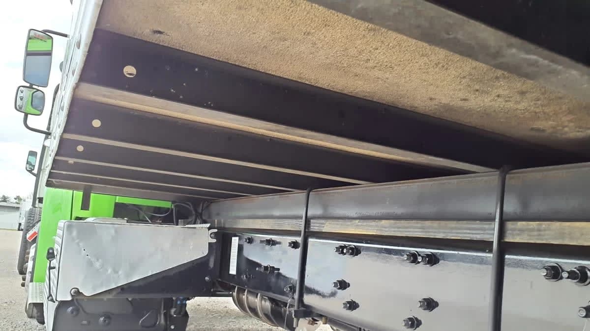 2020 Freightliner M2 106 in Birmingham, AL — photo 13