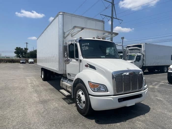 2025 Peterbilt 536 in Dallas, TX — photo 9