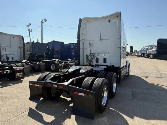 2022 Peterbilt 579 in Dallas, TX — photo 30