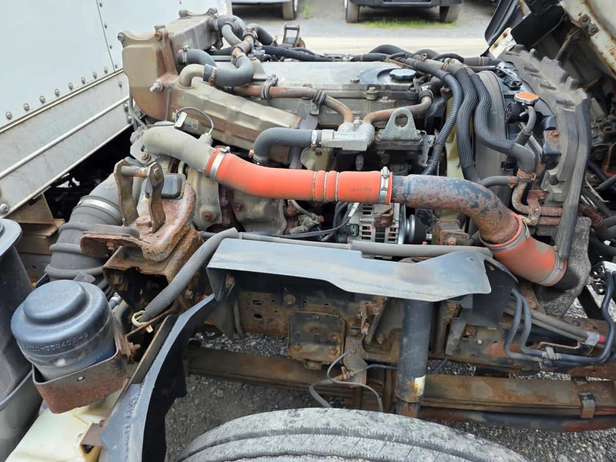 2014 Isuzu NQR in Bensalem, PA — photo 15