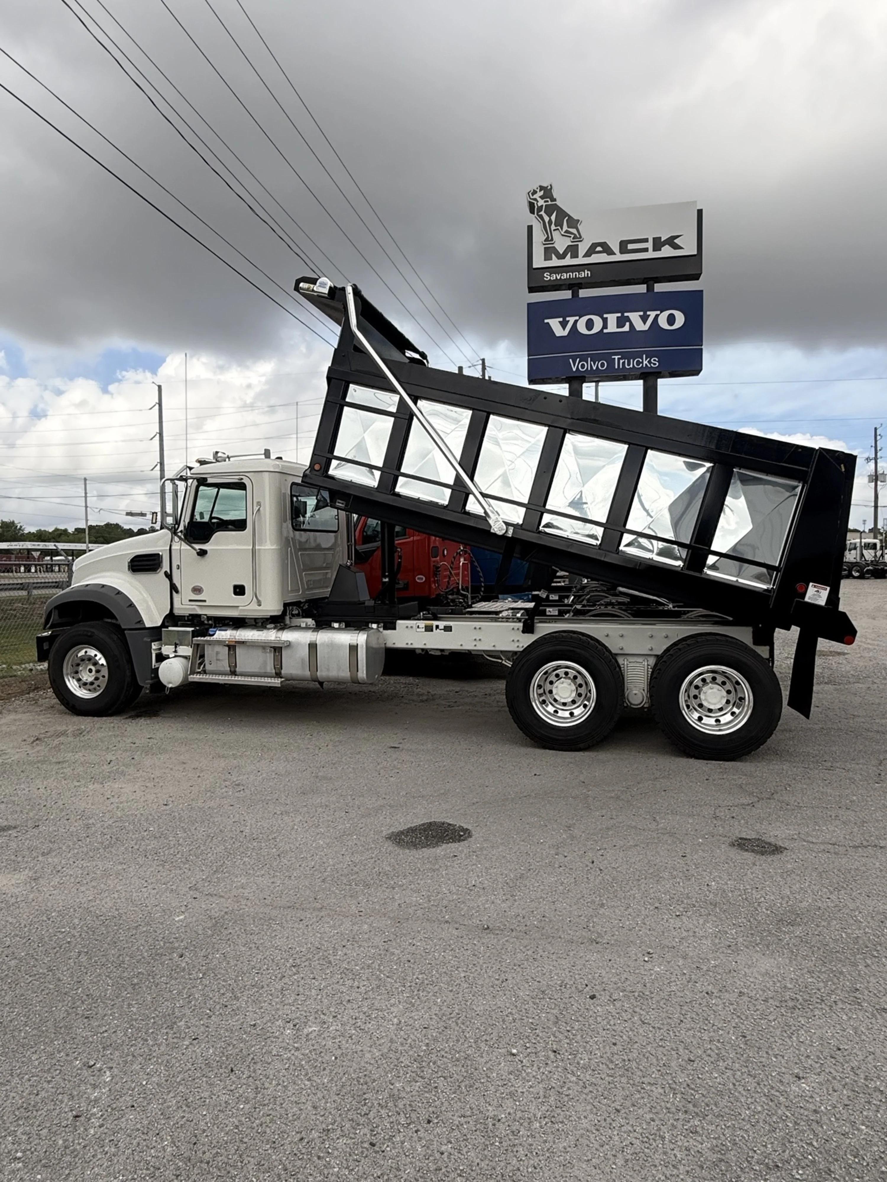 2026 Mack Granite in SAVANNAH, GA — photo 15