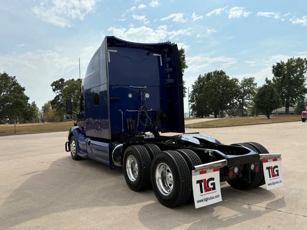 2022 Peterbilt 579 in Tallahassee, FL — photo 3