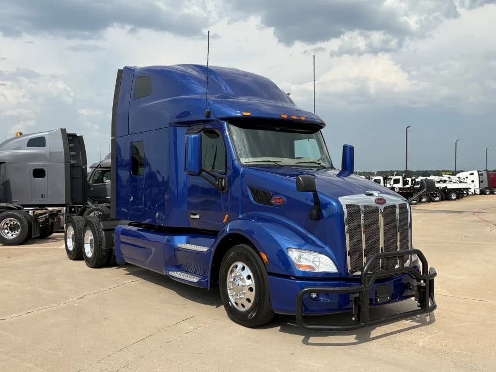 2022 Peterbilt 579 in Tallahassee, FL — photo 7