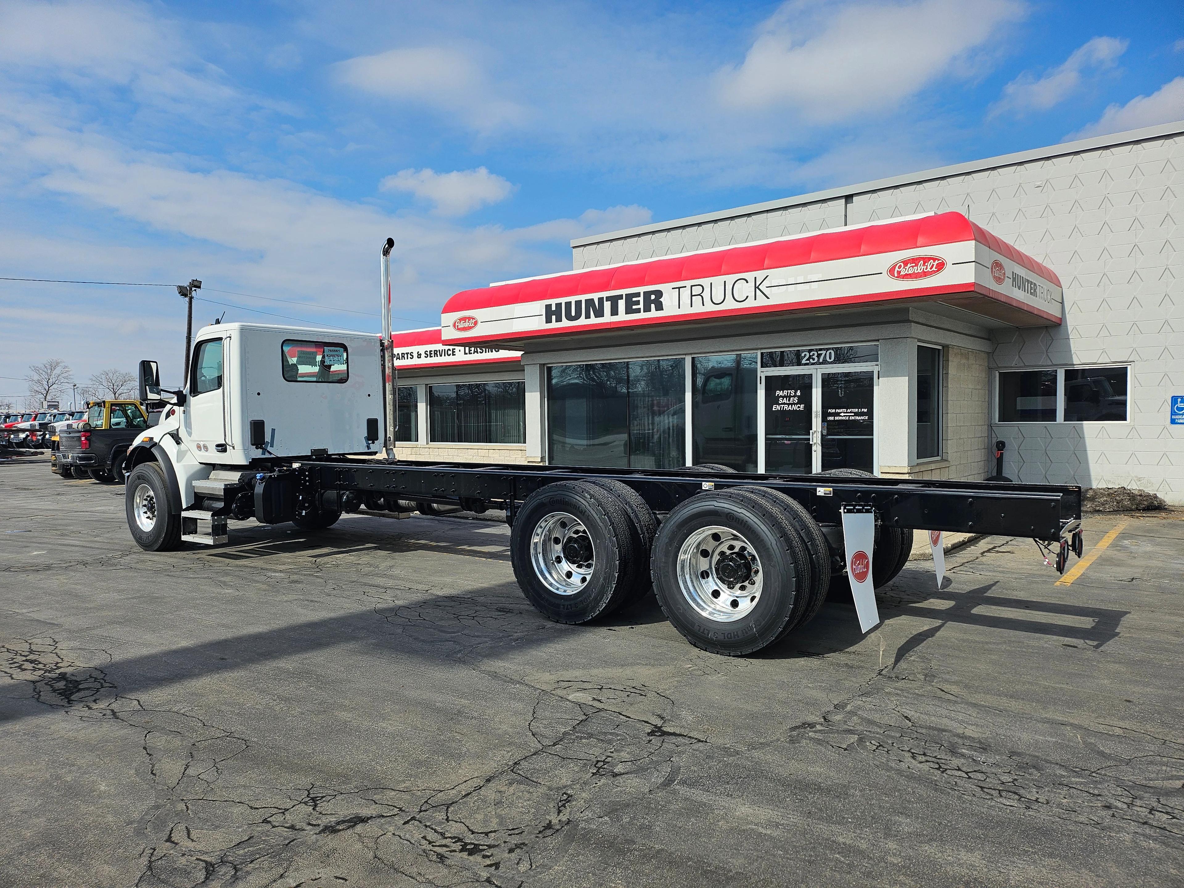 2025 Peterbilt 548 in BUFFALO, NY — photo 2