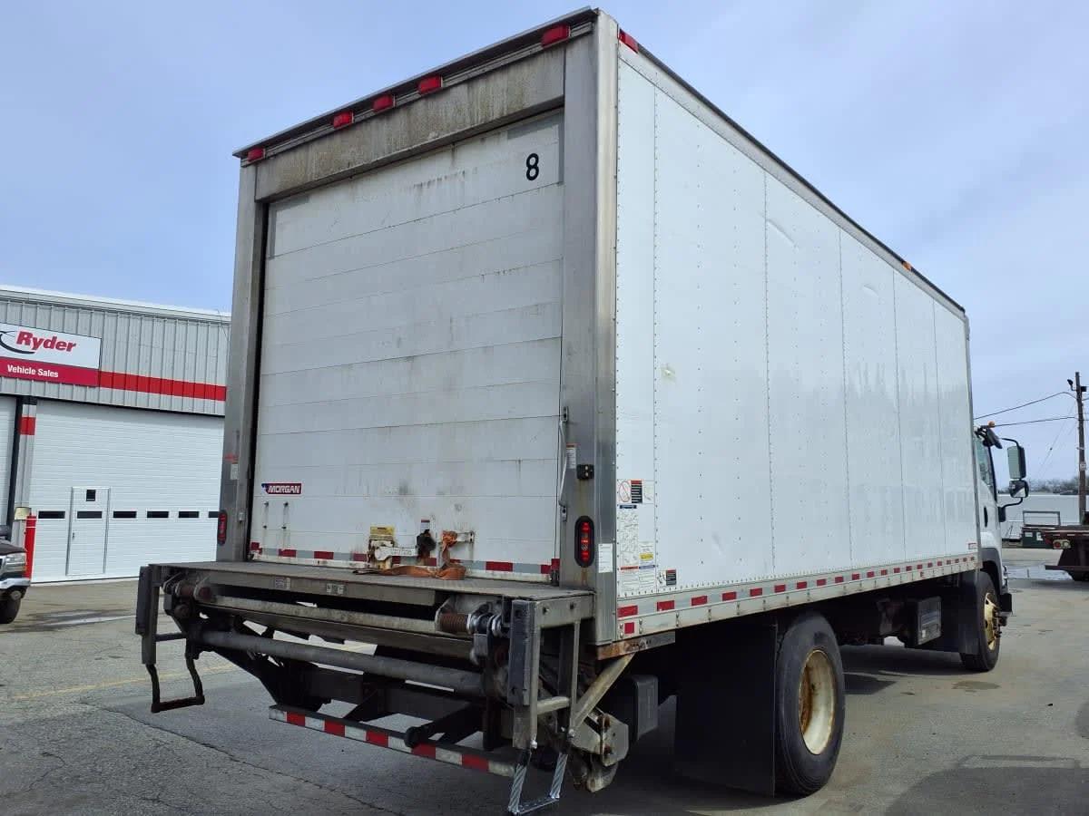 2019 Isuzu FTR in Salisbury, MA — photo 4