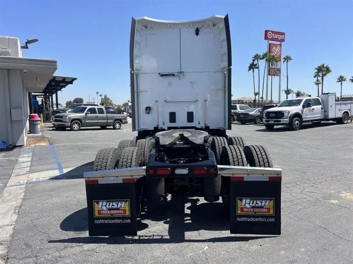 2026 Peterbilt 579 in San Diego, CA — photo 5