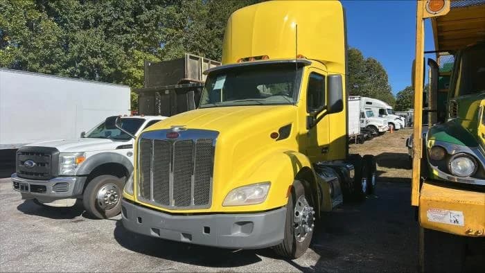 2021 Peterbilt 579 in Hickory, NC — photo 2