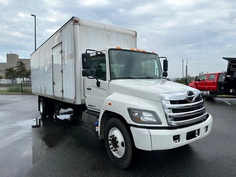 2020 Hino 268