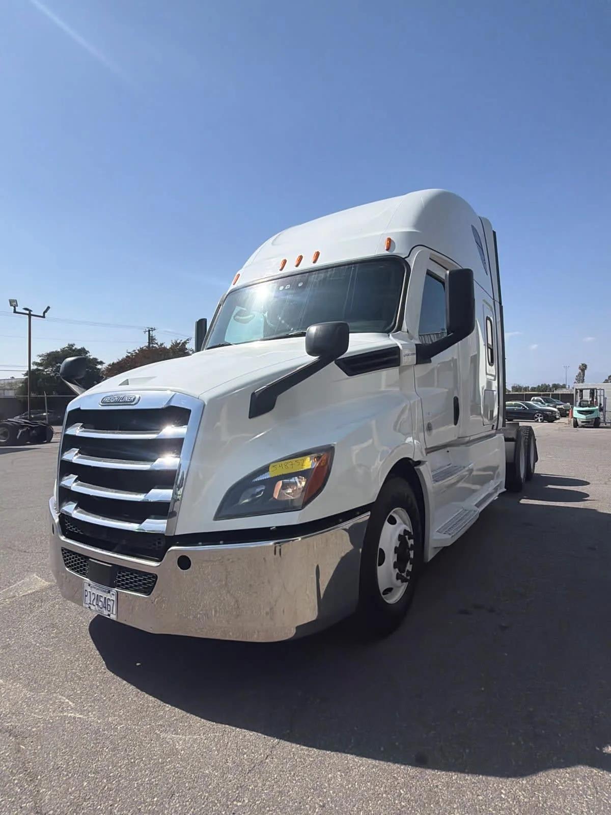 2022 Freightliner Cascadia