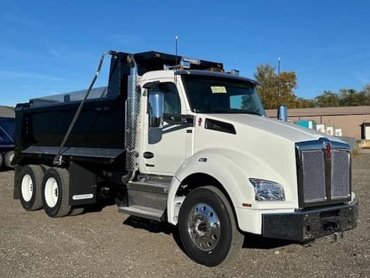 2026 Kenworth T880