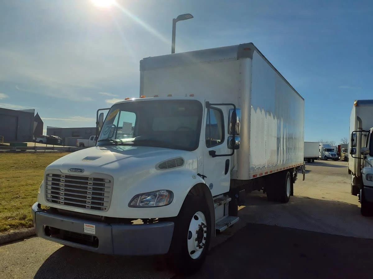2019 Freightliner M2 106