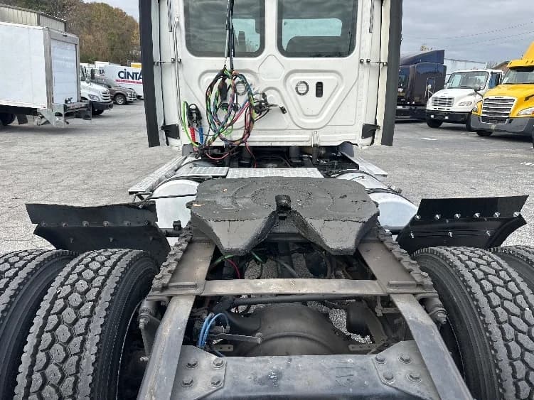 2020 Freightliner Cascadia in Atlanta (Conyers), GA — photo 6