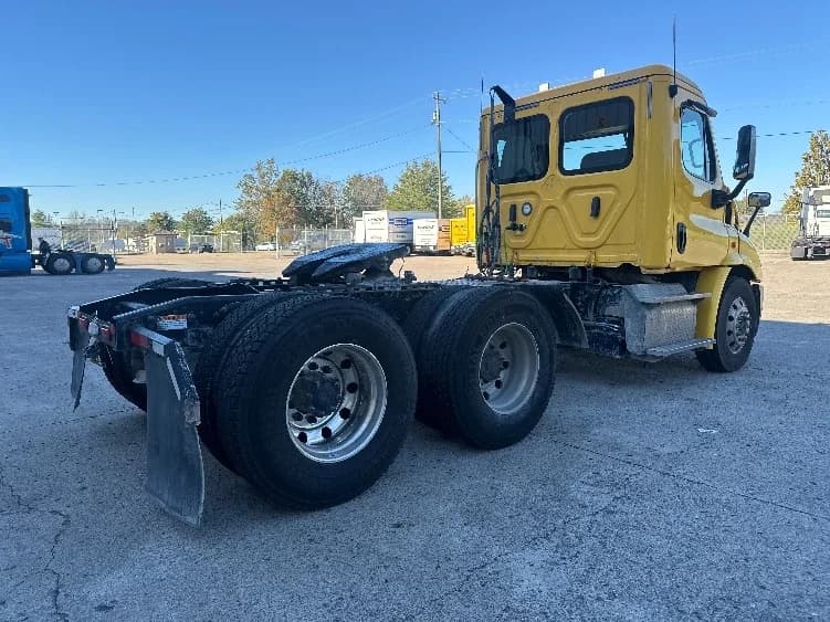 2019 Freightliner Cascadia in Nashville (Mount Juliet), TN — photo 7