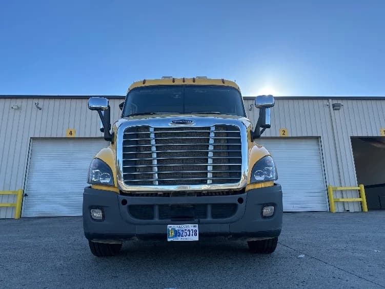 2019 Freightliner Cascadia in Nashville (Mount Juliet), TN — photo 2